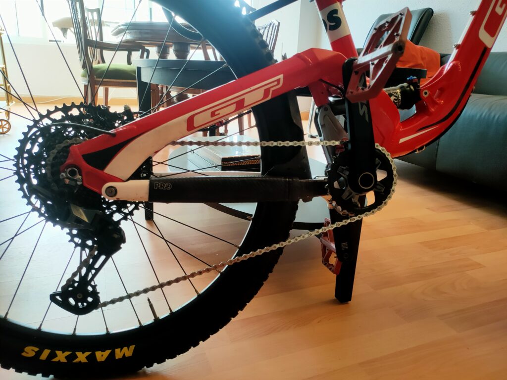 GT force Expert robada