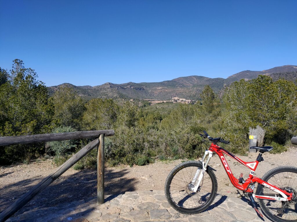 GT force Expert robada