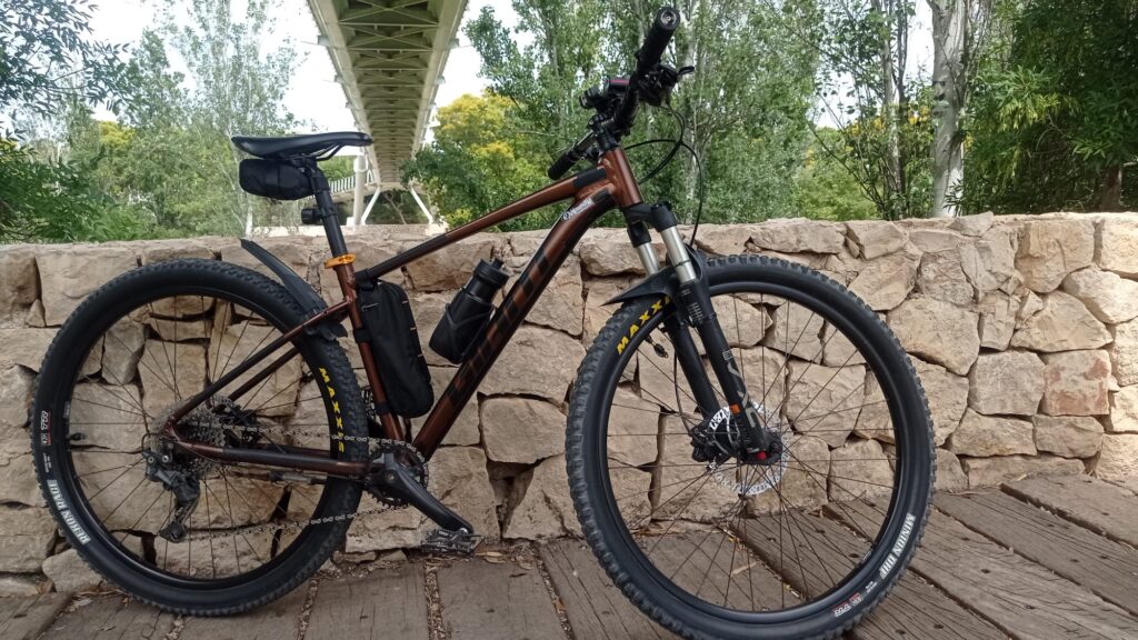 GIANT TALON 1 (2023)