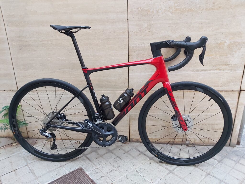 GIANT DEFY ADVANCED PRO 1