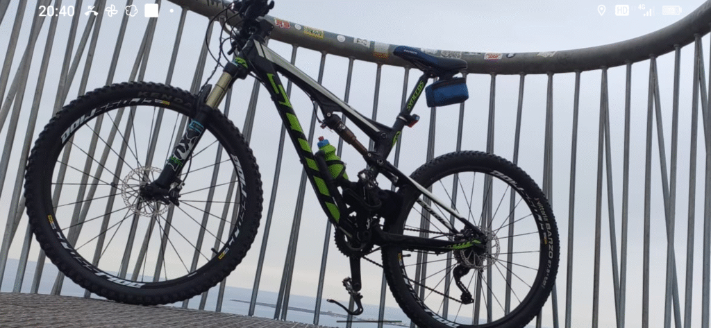 Mtb doble suspension scott spark