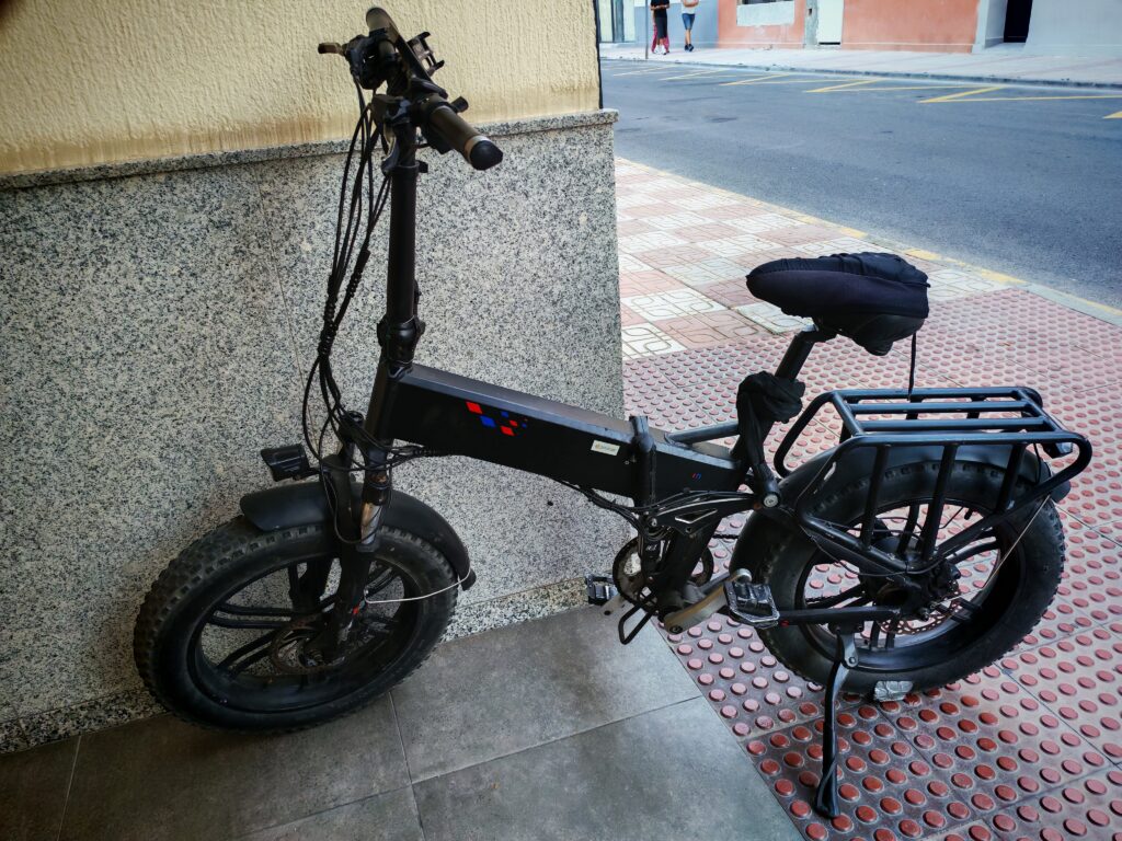 Me robaron una bicicleta engwe pro de mi casa